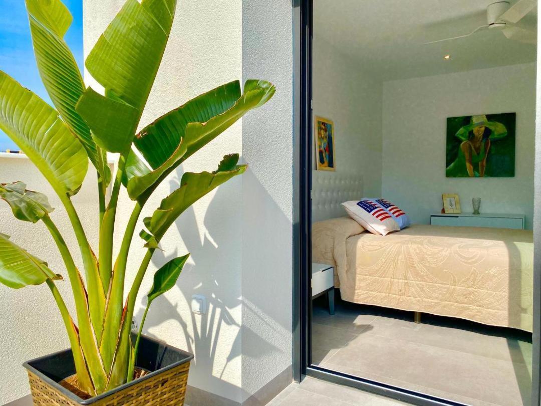 Chalet Con Piscina Privada En La Urb. De Puerto Rey Los Amarguillos Exteriér fotografie